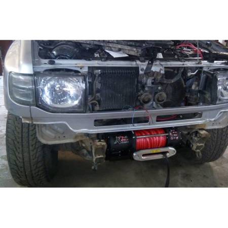 Mitsubishi Pajero 2 CLASSIC V30 V33 1998-2011 płyta montażowa wyciągarki 59881960