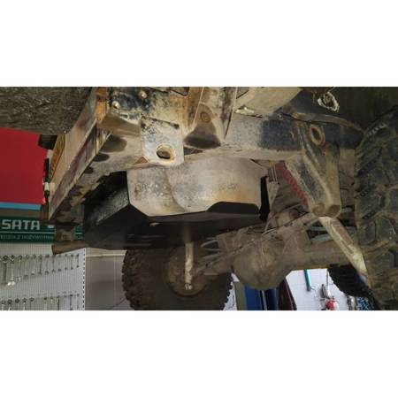 Osłona zbiornika paliwa STANDARD Nissan Patrol GU4 2005-2010 59881179