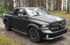 Stopnie boczne, czarne - Dodge Ram 2009-2018 (długość: 220 cm) 01677989